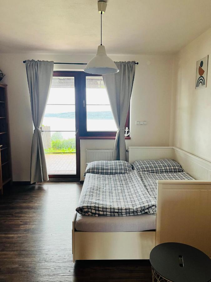 Apartman Plachetnice Frymburk Exteriör bild