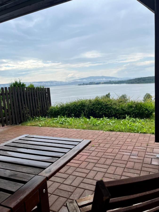Apartman Plachetnice Frymburk Exteriör bild